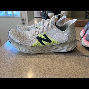 Womens new balance running shoes